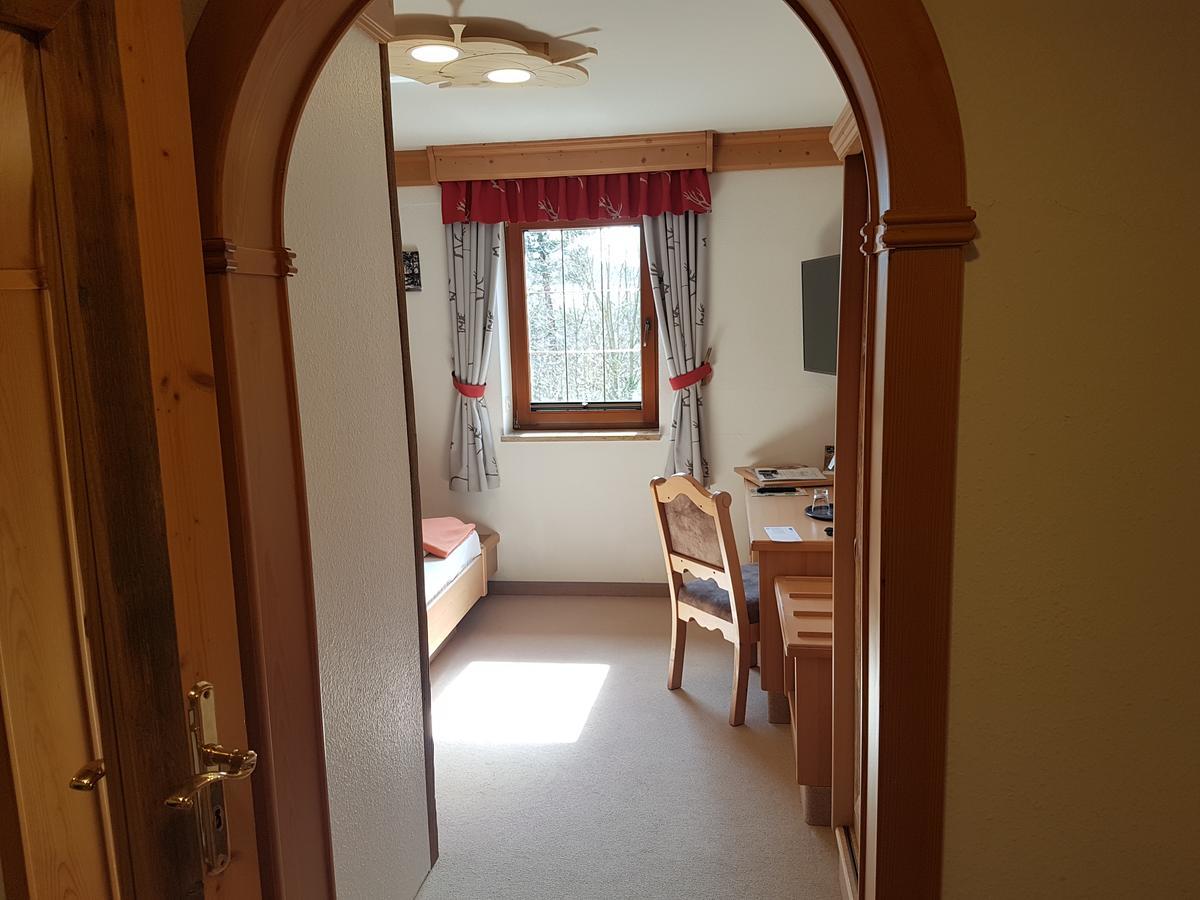Hotel Und Restaurant Koehlerhuette - Fuerstenbrunn Beierfeld Eksteriør bilde